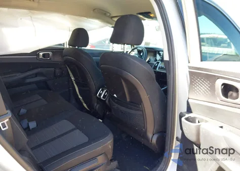 2022 Kia Sorento Lx z USA, uszkodzony, nr VIN 5XYRGDLCXNG097676